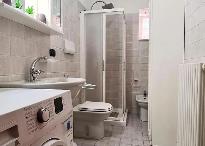 Ampio E Luminoso Monolocale Περούτζια