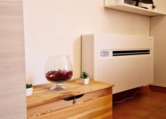 Ampio E Luminoso Monolocale Διαμέρισμα *